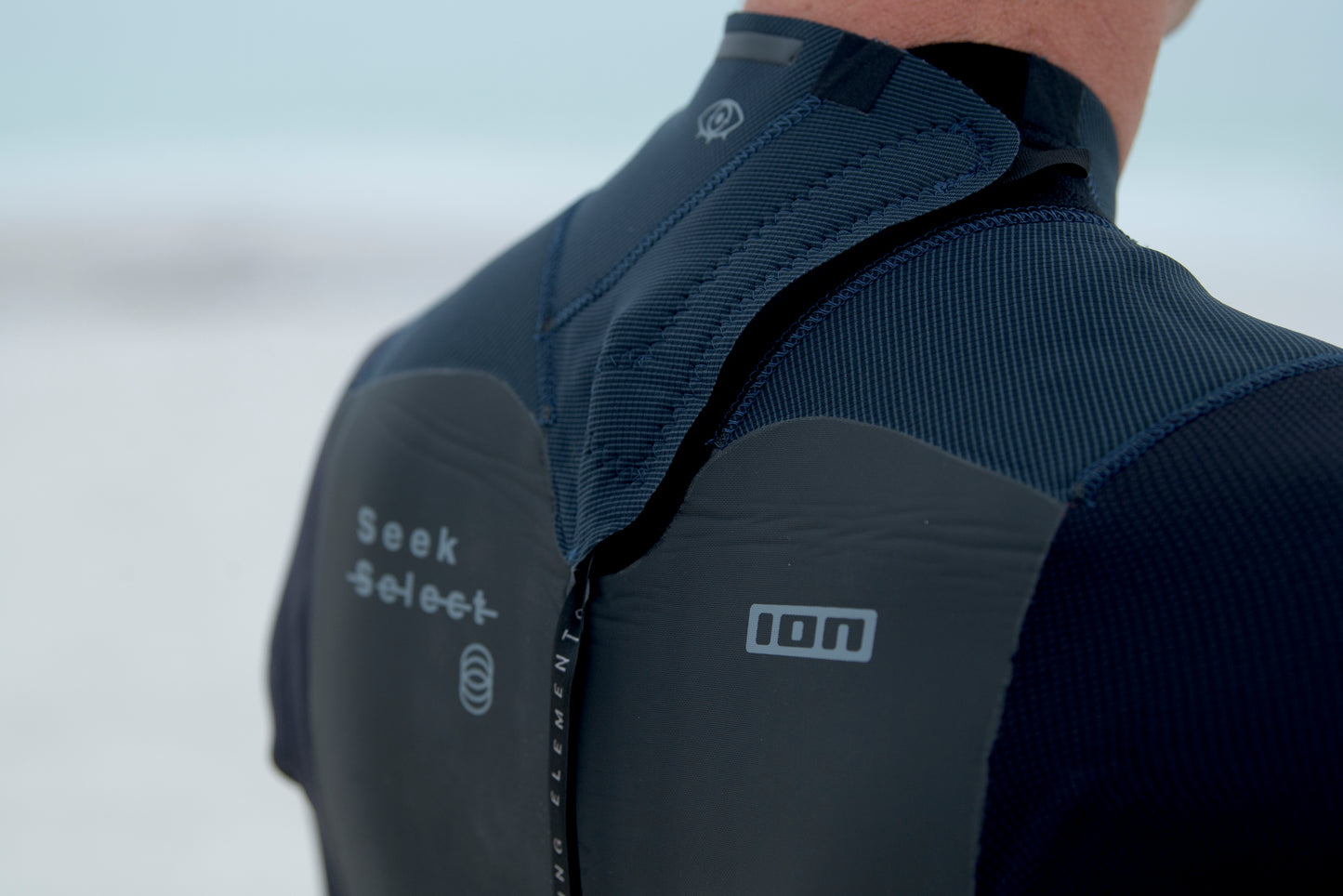 Seek Select 4/3 Back Zip